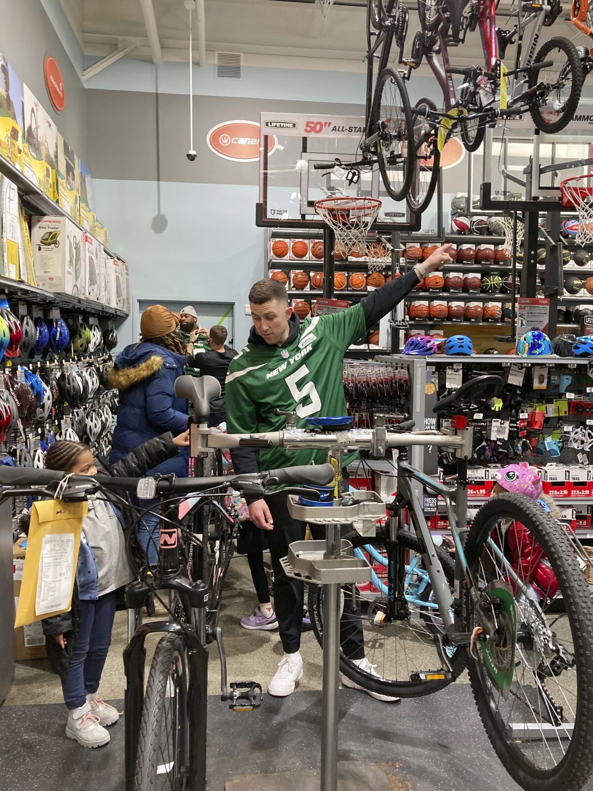 Dick's deals bike shop